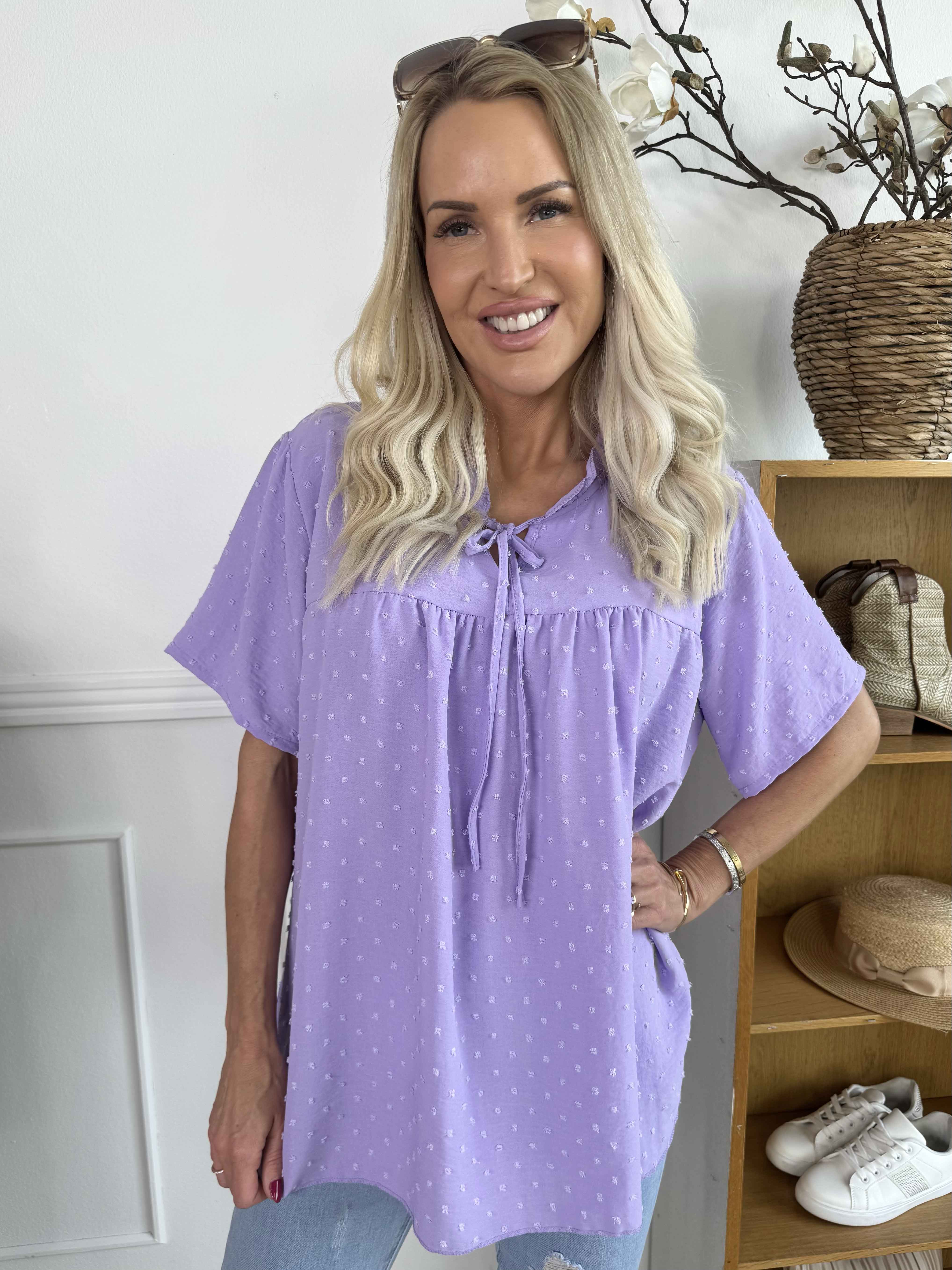 Bloom - Sød tunika med flæsekant og sløjfe